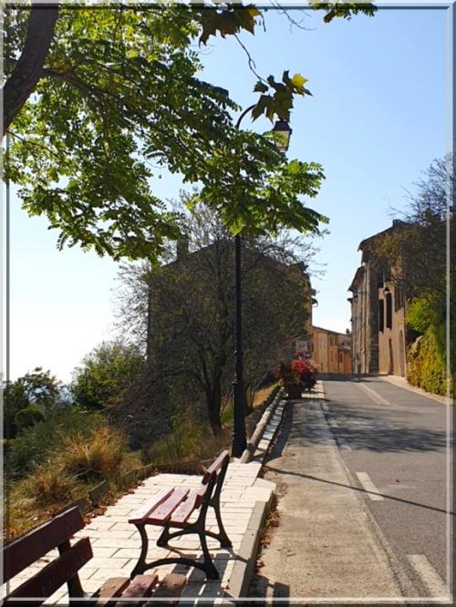 1022 - Baudinard dans le Var (83)