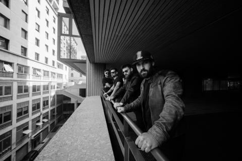 ISAAK - Détails et extrait du nouvel album Hey