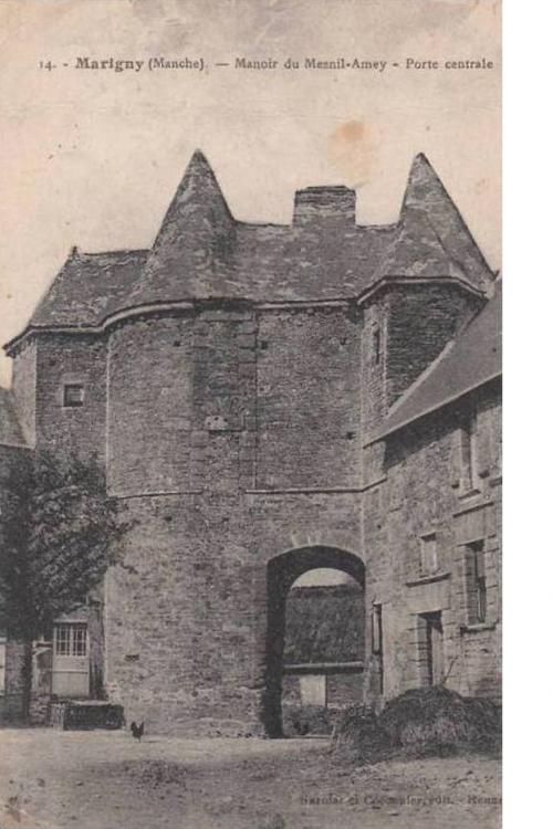LES REMPARTS DE MESNIL-AMEY (Manche)