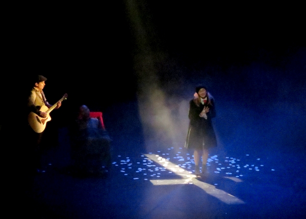 "Misérables" , une comédie musicale d'après le chef d'œuvre de Victor Hugo a enchanté les spectateurs au TGB....