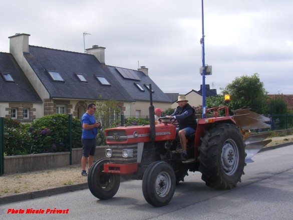 "La fête des moissons" à Lanneur en Bretagne, de belles photos de Nicole Prévost
