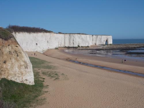  * Kingsgate bay
