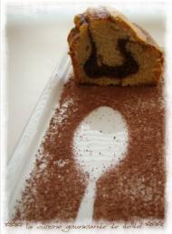 GÂTEAU MARBRÉ AU CHOCOLAT
