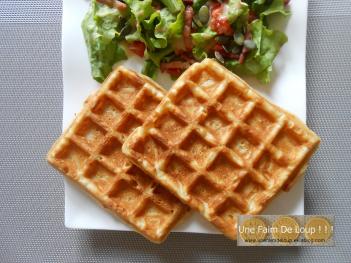 Gaufres salées et gratinées à l'emmental