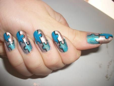 Manucure puzzle, facile pour les fêtes !
