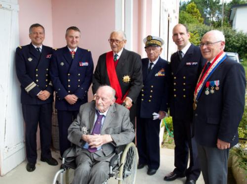 * Adieu au Compagnon Etienne SCHLUMBERGER, des Forces Navales Françaises Libres