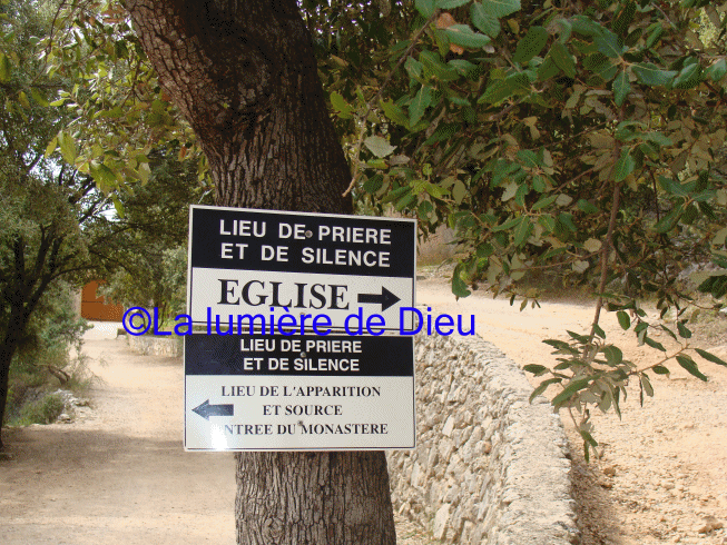 Cotignac : le chemin des pèlerins saint Joseph