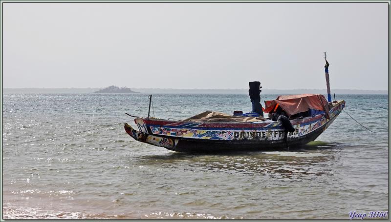 05/04/2024 après-midi : Débarquement sur une plage au nord de l'île Carache pour aller visiter le village d'Ampincha - Bijagos - Guinée Bissau