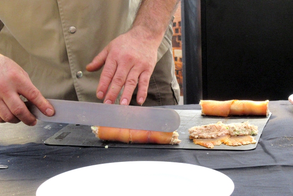 Arole Dupaty, Chef du restaurant le Sabot de Vénus a démontré tout son talent au salon "Art et Saveurs"organisé par le Lions Club
