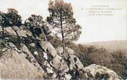 LES REMPARTS DE LA FERRIERE-AUX-ETANGS (Orne)