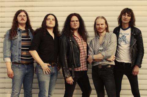 FIRMAMENT - Un nouvel extrait du premier album We Don't Rise, We Just Fall dévoilé