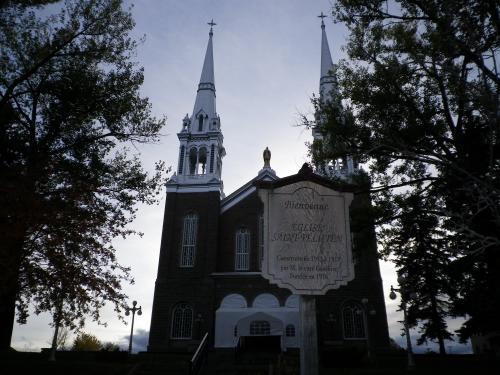 L’église de Saint-Félicien au Lac-Saint-Jean en octobre 2011