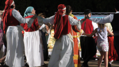 Le balcon posé sur la mer (41-2) à Χίος. Le balcon dansant 3. Ικαρία & Πελοπόννησος