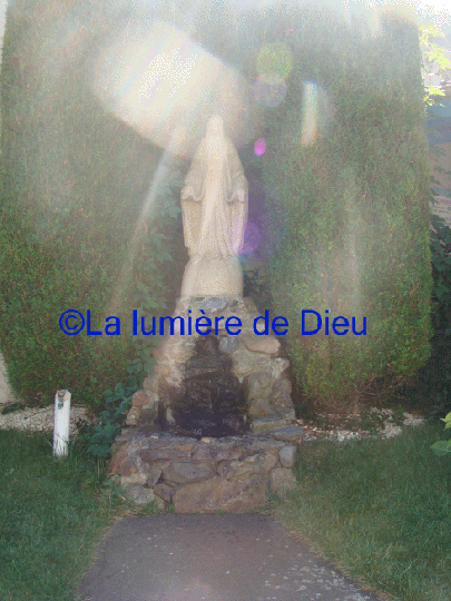 Lourdes : Le musée de la médaille miraculeuse