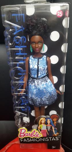 Fashionistas / 2015 / DMF27 / N°25