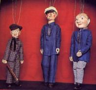  * Héros de fil et de bois