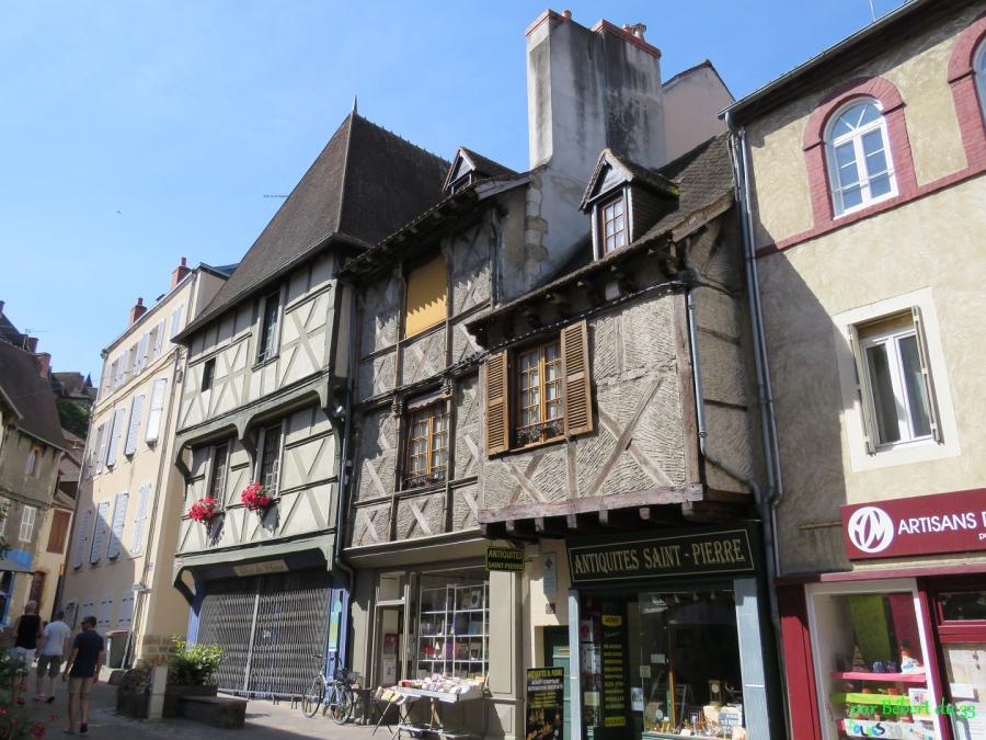 Montluçon (03) -1