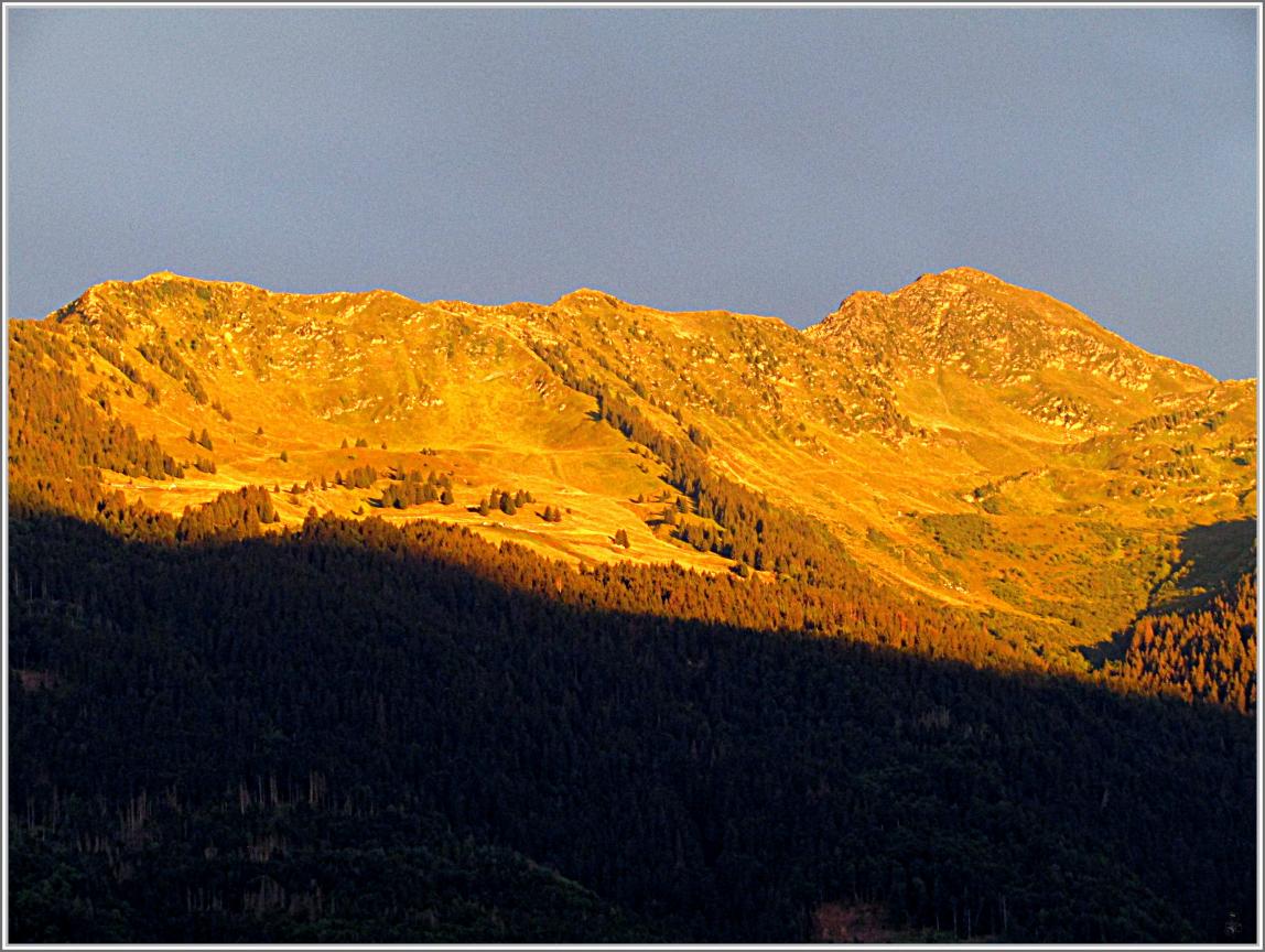 CHEZ NOUS AUSSI IL Y A DU BEAU A VOIR 