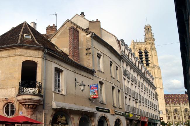 ☻ Escapade entre soeurs en Bourgogne : Jours 3 et 4 - Sens et Ervy-le-Châtel