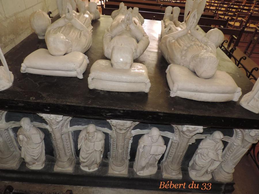Montrésor (37)