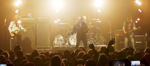 THE DAMNED - Les détails du nouvel album/DVD live AD 2022 - Live In Manchester ; "Live Video "New Rose"