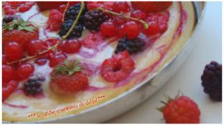 GÂTEAU AUX FRUITS ROUGES CUIT À LA POÊLE