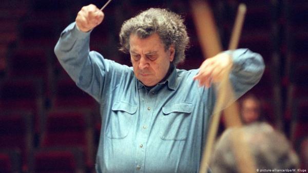 Mikis Theodorakis est mort *  Μίκης Θεοδωράκης «Έφυγε»