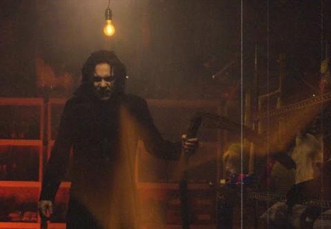 LIZZY BORDEN - "My Midnight Things" Clip