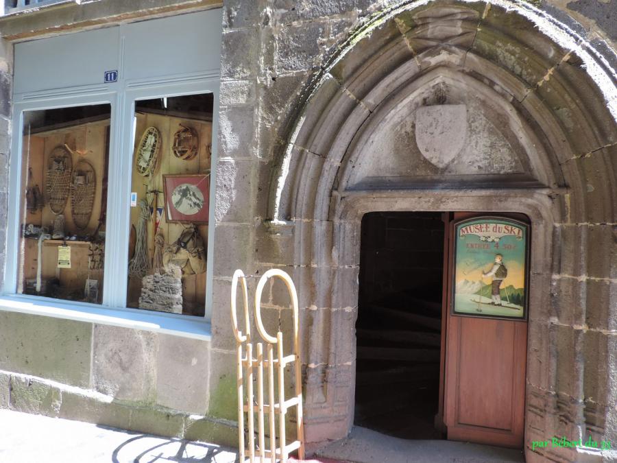 Besse la médiévale (63) - 2