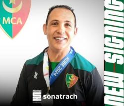 Ziamni lazhar le Vice-Champion du Monde au Poids F38 à Kobe (Japon) Signe au MCA