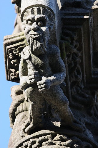 lampaul calvaire détail 4