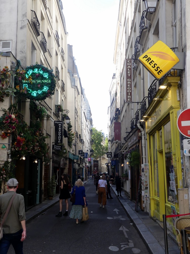 Rue Saint-André-des-Arts