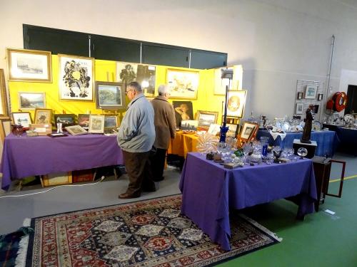 Le salon des antiquaires 2013, organisé par le Lion's Club Châtillonnais...