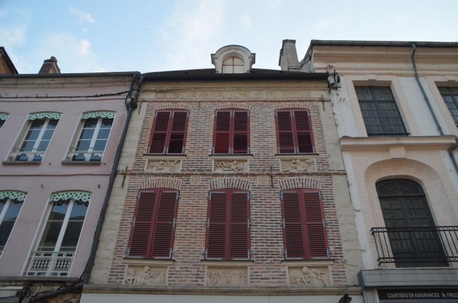 ☻ Escapade entre soeurs en Bourgogne : Jours 3 et 4 - Sens et Ervy-le-Châtel