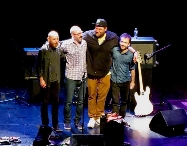  Thomas Schoeffler Jr Band a offert aux Châtillonnais un merveilleux et éblouissant concert de folk-blues ! 