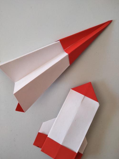 Fusées et avions en origami