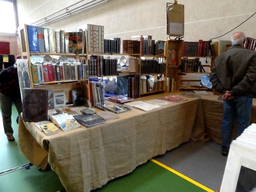 Le salon des antiquaires 2012, organisé par le Lions Club de Châtillon sur Seine..