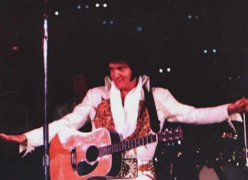 ELVIS 31 MAI 1977