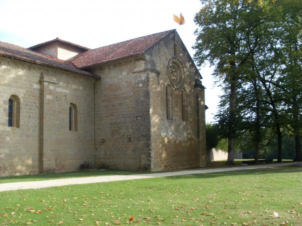L ' ABBAYE  DE  FLARAN  Gers (32)
