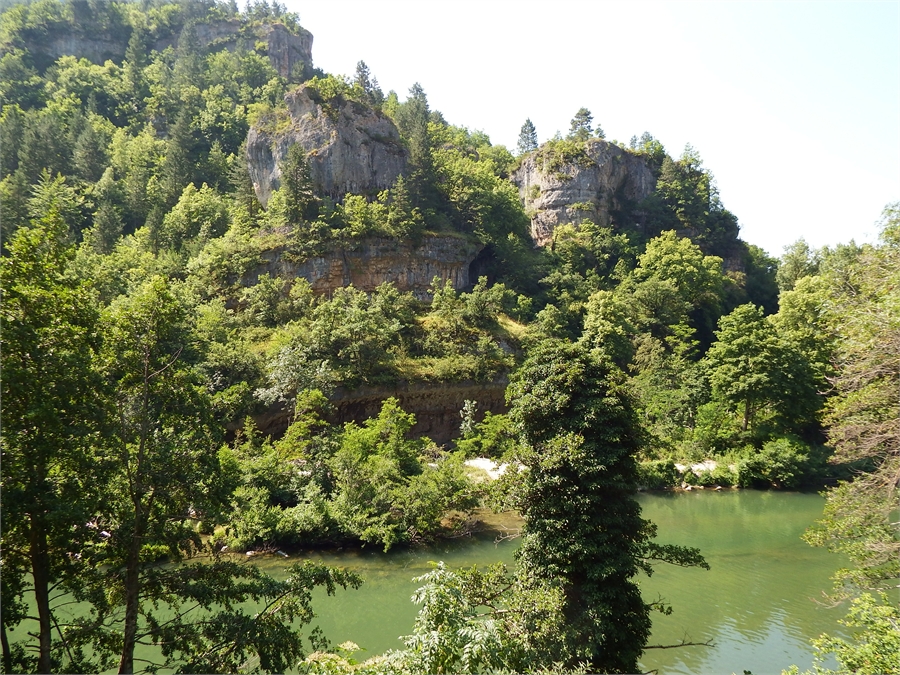 Saint Héminie , le site des canoés-Kayak