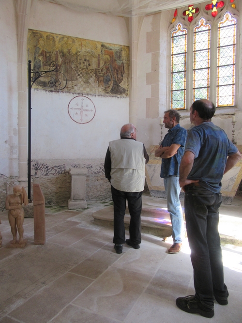 Eric de Laclos a exposé ses belles sculptures dans la chapelle Saint-Phal, pour les Journées du Patrimoine 2018
