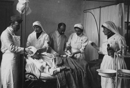 1914-1918: la vie à l'arrière