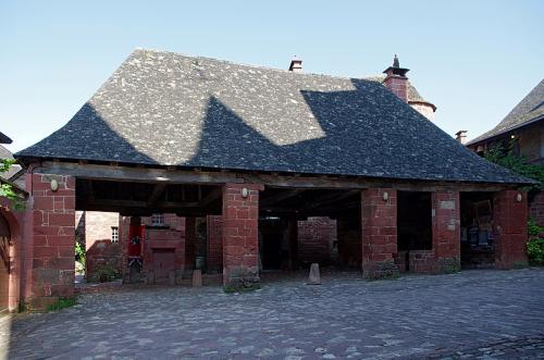 Collonges-la-Rouge  (Corrèze)  1ère partie