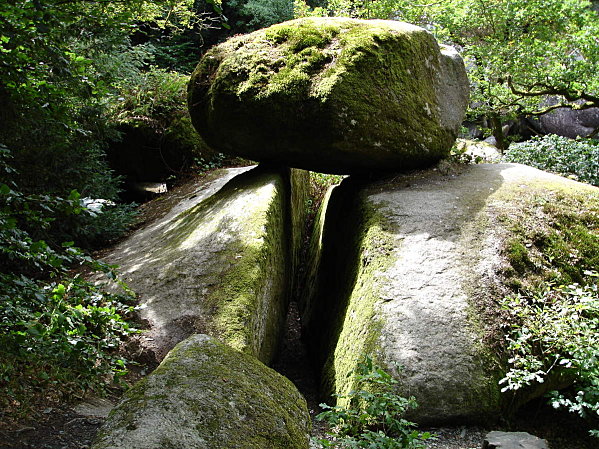 menage-de-la-vierge.jpg