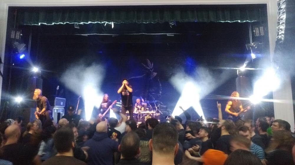 In Flames, Red & Arrival of Autumn at Bronson Centre on November 28th 2019