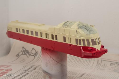 Construction d'un autorail ADP sur base Electrotren