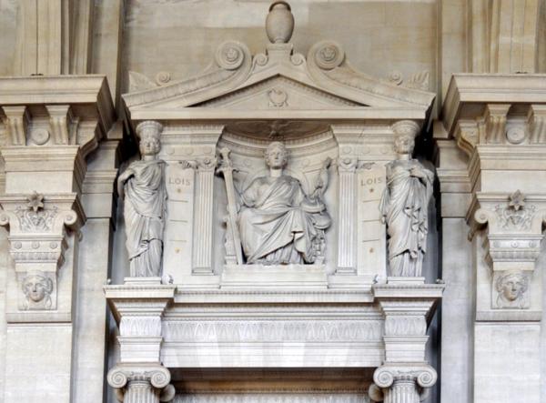 Visite de l'ancien Palais de Justice avec Générations13