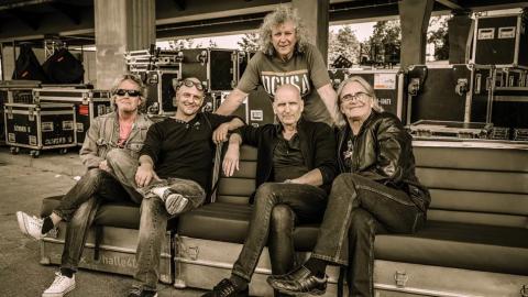 SAGA - "Tired World - Chapter 6" Lyric Video