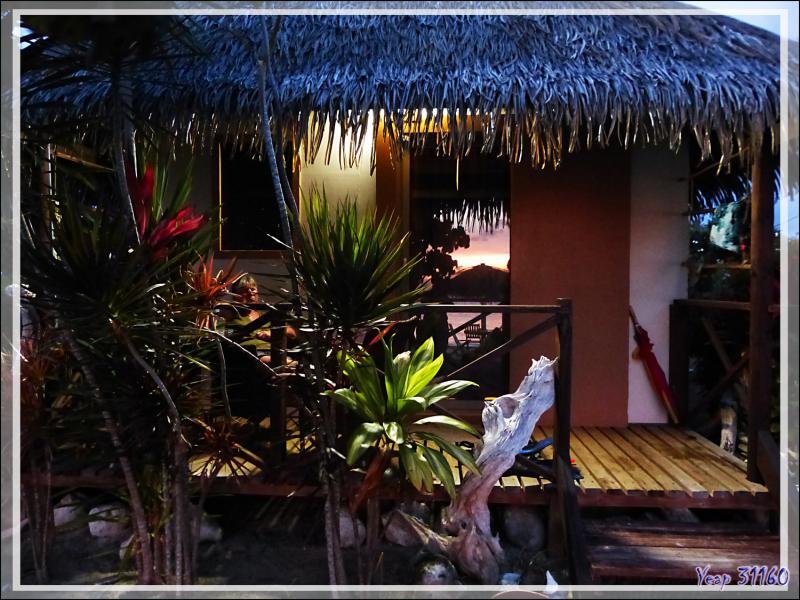 Coucher de soleil vu du Pearl Havaiki Lodge - Rotoava - Atoll de Fakarava - Tuamotu - Polynésie française