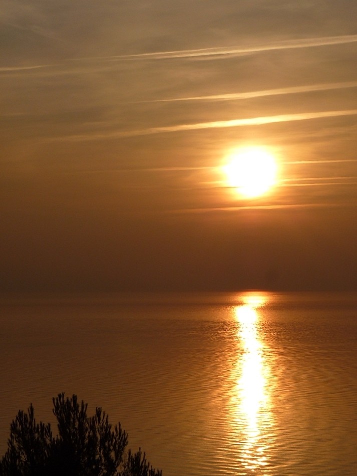 Istres Lever soleil port